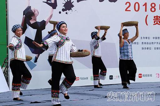 暖场表演1 (3).JPG