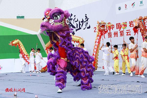 暖场表演1 (2).JPG