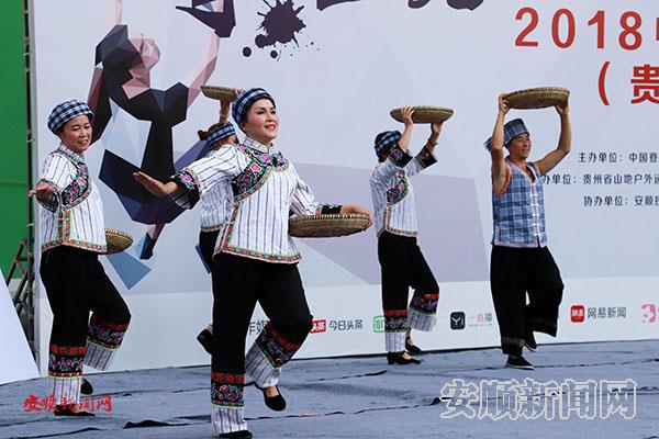 暖场表演1 (3).JPG