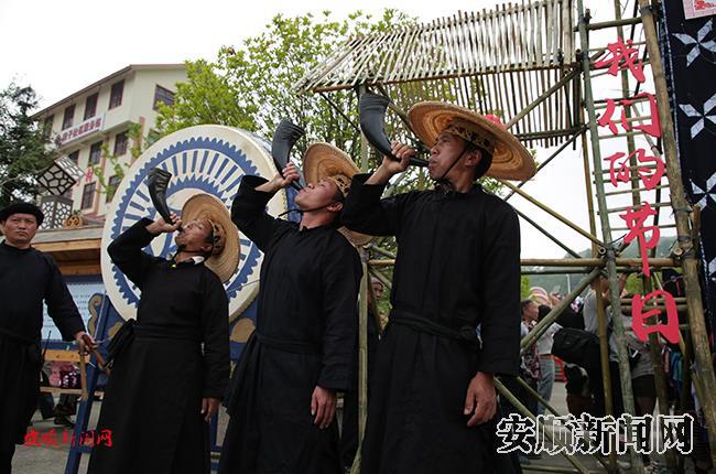 迎宾1.JPG