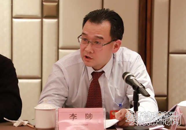 话题：制定垃圾回收政策，推动绿色可持续发展——市政协委员李陟