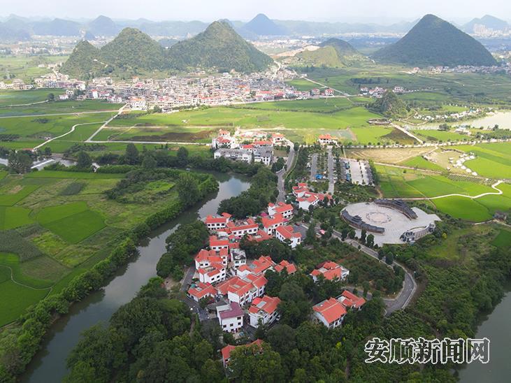 平坝小河湾村：打造农旅结合宜居村落