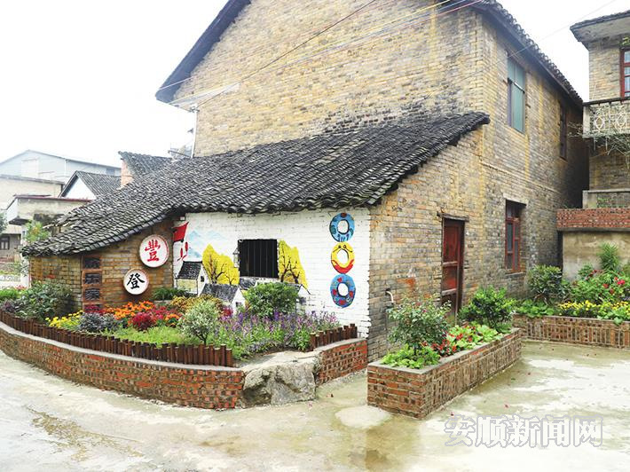 紫云板当镇：山水宜居焕新景