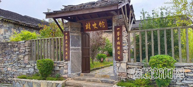 平坝区塘约村：党群齐心谋发展 山村唱响幸福歌