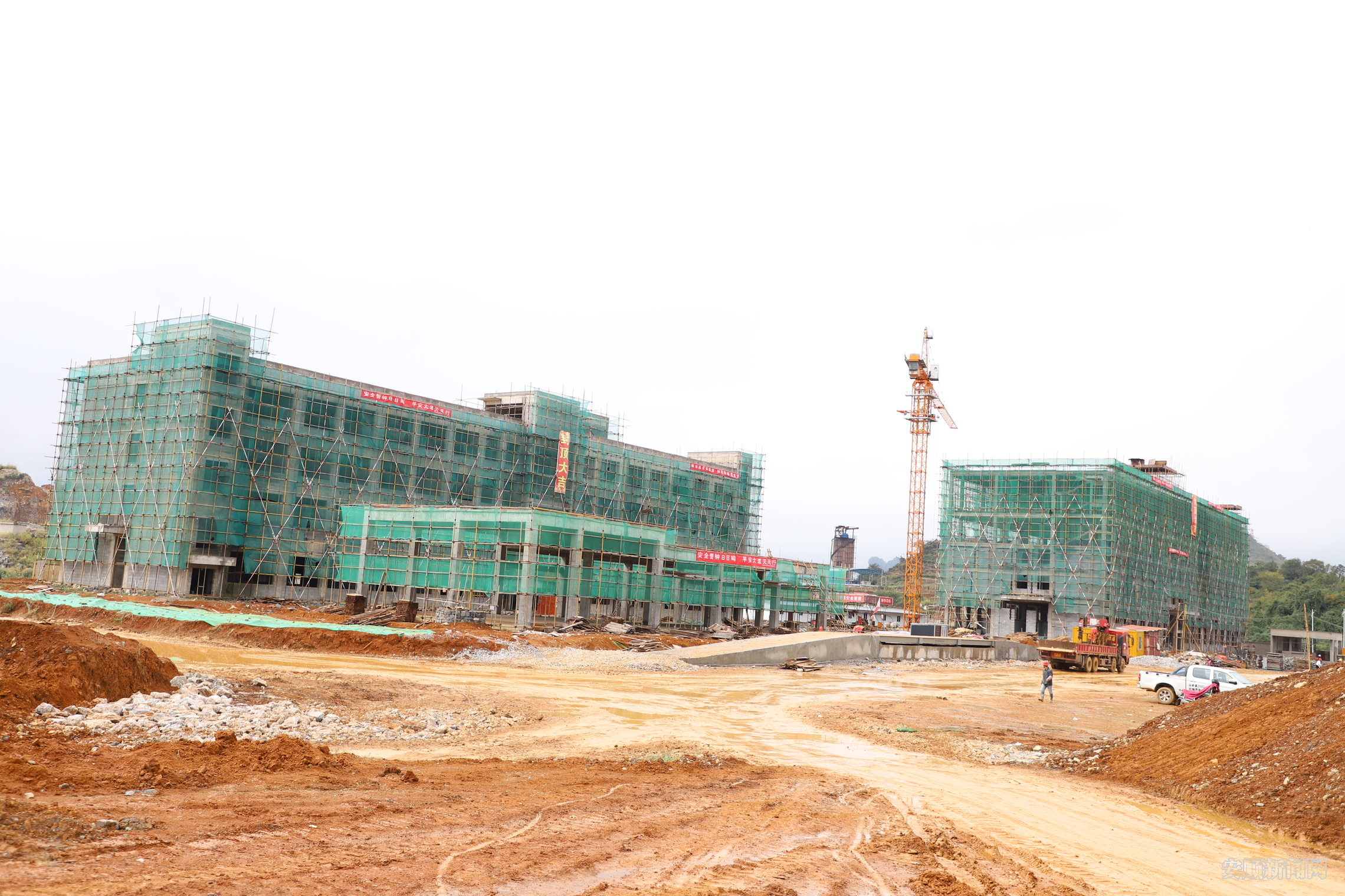 华尔盛新材料项目建设稳步推进