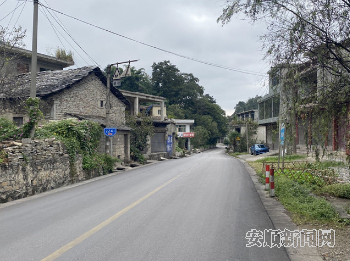 镇宁新房村：宜居乡村 乐在民心