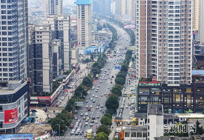 【沿着总书记的足迹】安顺：推进新型城镇化 构建发展新格局
