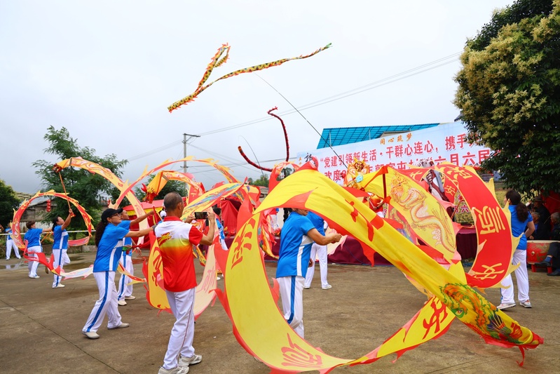 舞龙表演-FZ1002871920.JPG