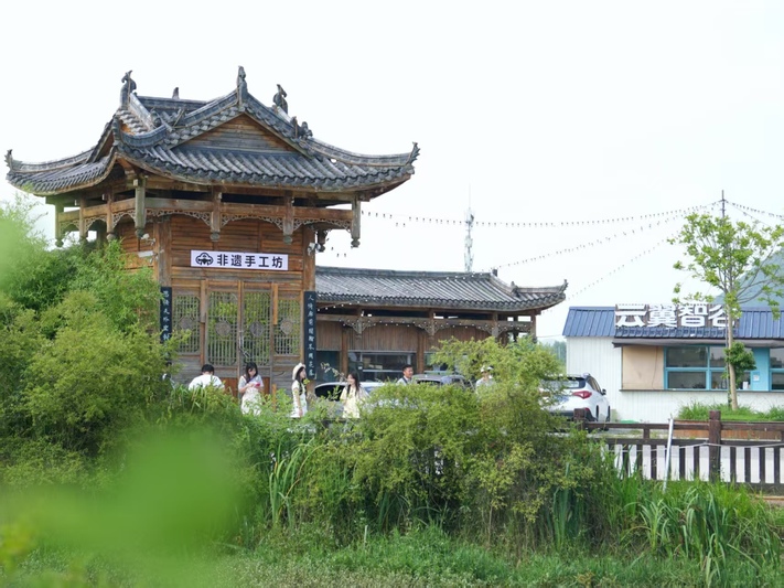 平坝:“凉意”转化成生意 “热了”一村又-FZ1002949092.jpg